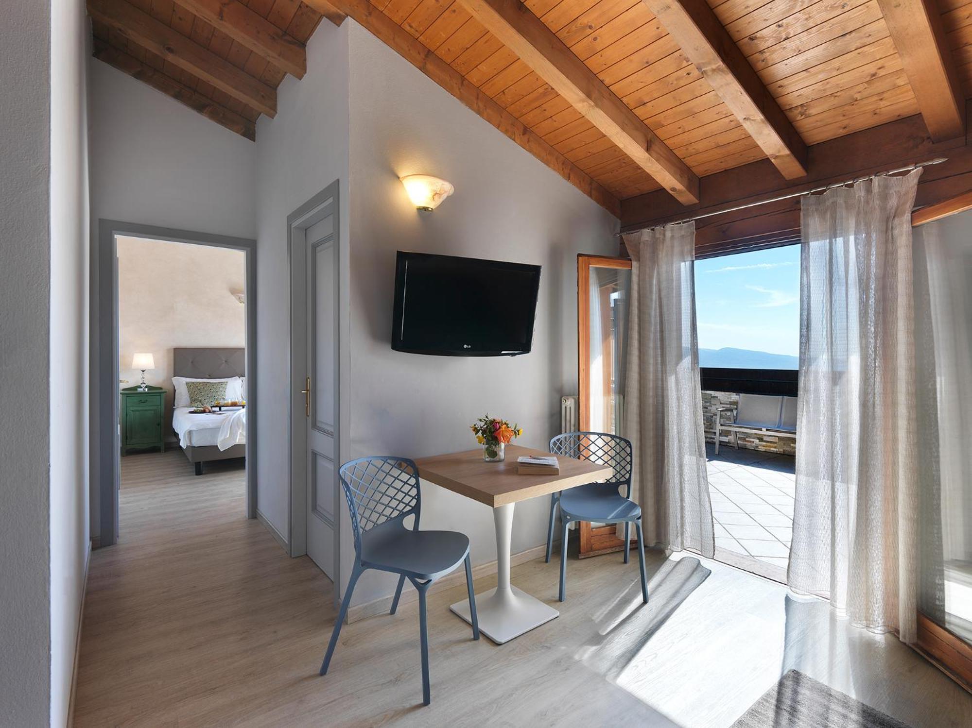Hotel Residence Panorama La Forca, Gtsgroup Tignale Exterior foto